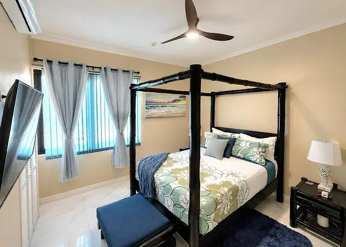 Smileja Luxury Escape Gated Complex Close To Airport Appartement *