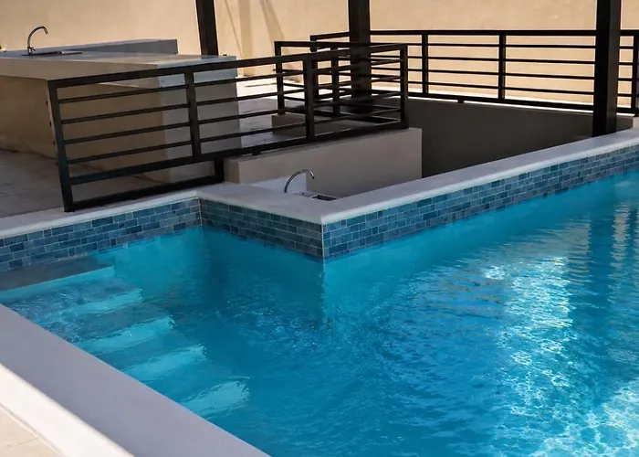 Appartement Smileja Luxury Escape Gated Complex Close To Airport