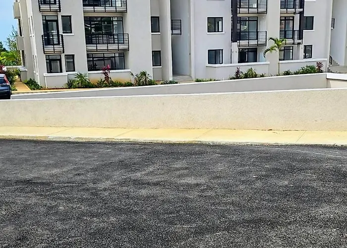 Smileja Luxury Escape Gated Complex Close To Airport * Montego Bay